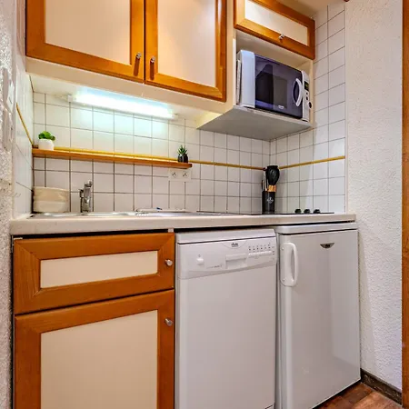1650, In Out, Exceptional With Panoramic Views 3*
