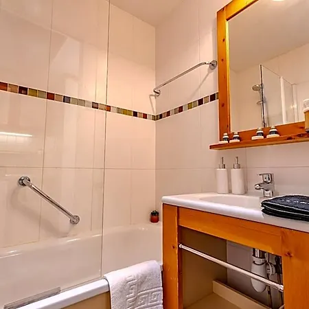 1650, In Out, Exceptional With Panoramic Views